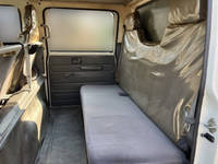 いすゞエルフダブルキャブ（Wキャブ）小型（2t・3t）[写真25]