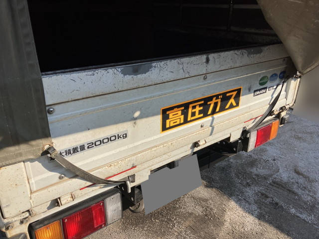 いすゞエルフダブルキャブ（Wキャブ）小型（2t・3t）[写真07]