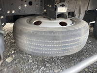 三菱ふそうキャンターアルミバン小型（2t・3t）[写真18]