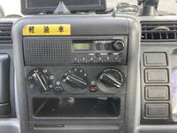 三菱ふそうキャンターアルミバン小型（2t・3t）[写真32]