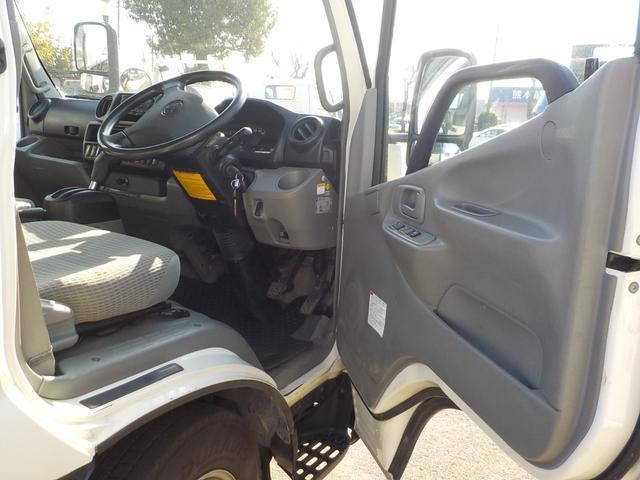 トヨタダイナ平ボディ小型（2t・3t）[写真27]