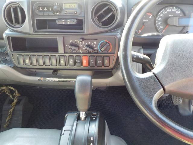 トヨタダイナ平ボディ小型（2t・3t）[写真32]