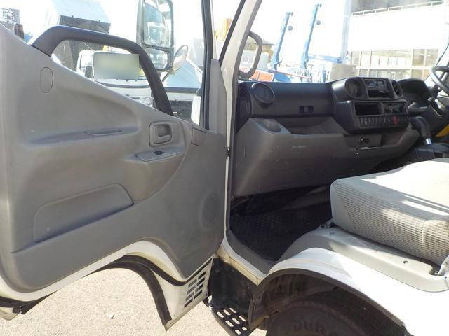 トヨタダイナ平ボディ小型（2t・3t）[写真37]