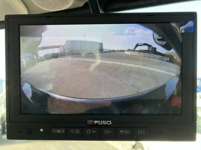 三菱ふそうキャンターコンテナ専用車小型（2t・3t）[写真28]