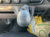 三菱ふそうキャンターコンテナ専用車小型（2t・3t）[写真30]