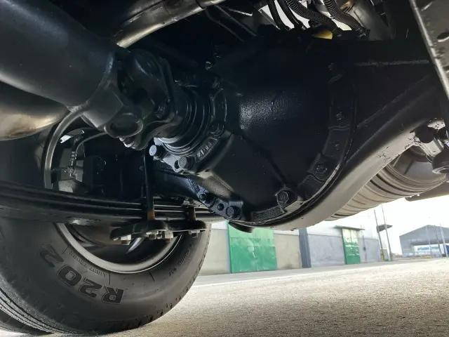 三菱ふそうキャンターコンテナ専用車小型（2t・3t）[写真34]