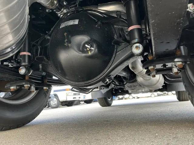 三菱ふそうキャンターコンテナ専用車小型（2t・3t）[写真35]