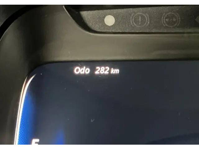 三菱ふそうキャンターコンテナ専用車小型（2t・3t）[写真39]