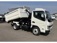 三菱ふそうキャンターコンテナ専用車小型（2t・3t）[写真04]