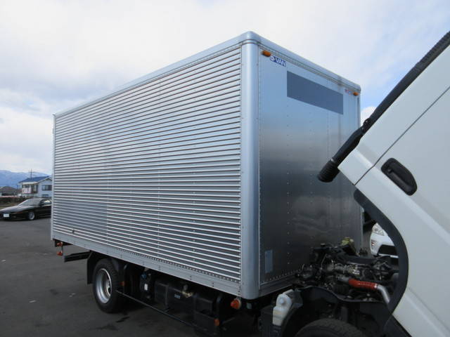 三菱ふそうキャンターアルミバン小型（2t・3t）[写真22]