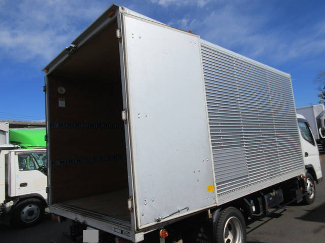 三菱ふそうキャンターアルミバン小型（2t・3t）[写真27]