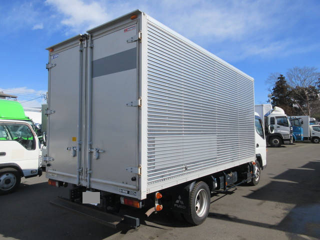 三菱ふそうキャンターアルミバン小型（2t・3t）[写真05]