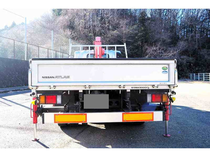 日産アトラスクレーン4段小型（2t・3t）[写真05]