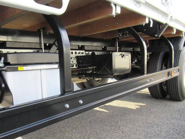 三菱ふそうキャンタークレーン4段小型（2t・3t）[写真11]