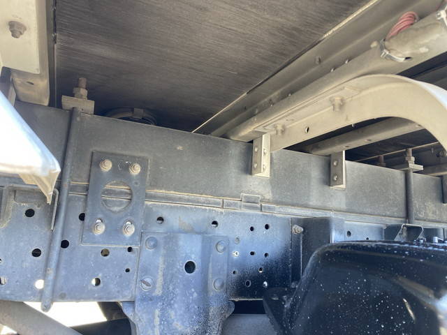 UDトラックスコンドルアルミウイング中型（4t）[写真23]