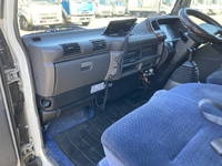 UDトラックスコンドルアルミウイング中型（4t）[写真30]