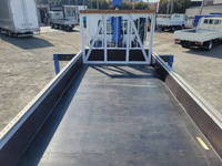 UDトラックスコンドルクレーン6段中型（4t）[写真12]