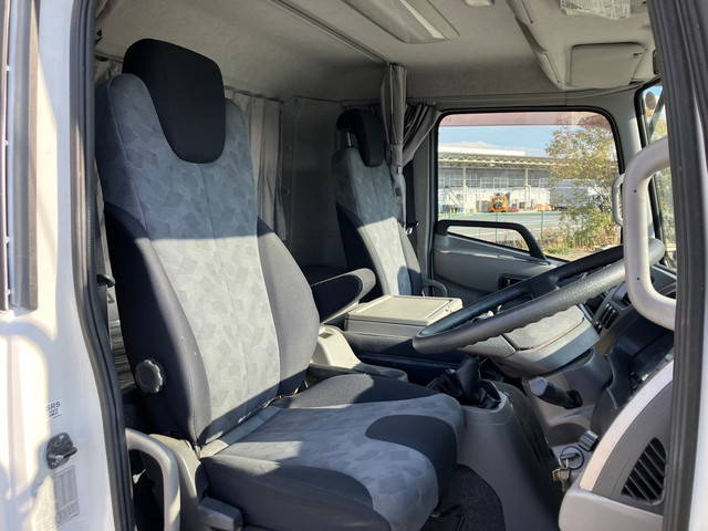 UDトラックスコンドルクレーン6段中型（4t）[写真31]