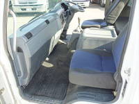 三菱ふそうファイター平ボディ中型（4t）[写真28]