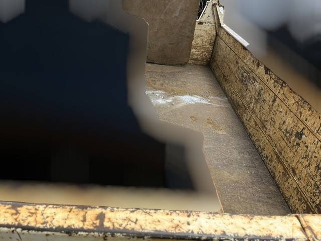 いすゞエルフダンプ小型（2t・3t）[写真10]