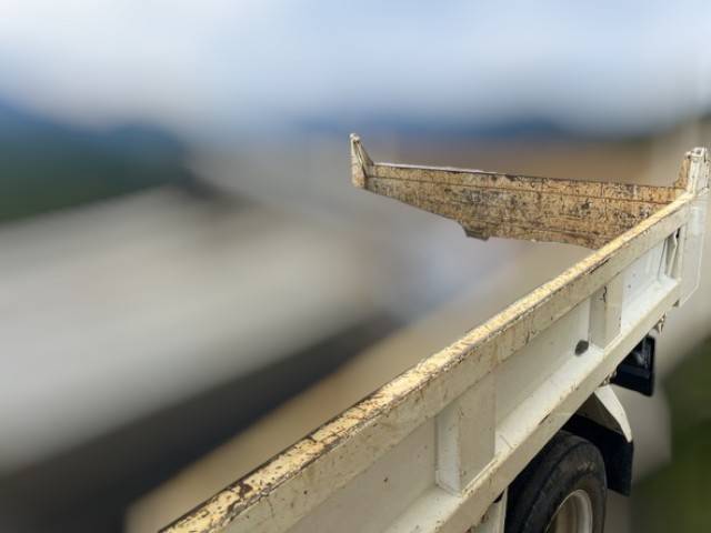 いすゞエルフダンプ小型（2t・3t）[写真04]