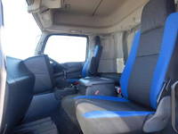 いすゞギガトレーラーヘッド（トラクターヘッド）大型（10t）[写真19]