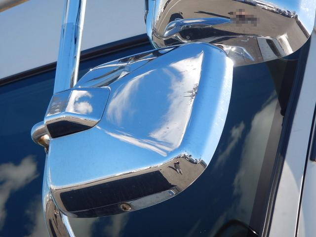 いすゞギガトレーラーヘッド（トラクターヘッド）大型（10t）[写真25]