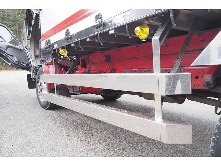 三菱ふそうキャンターアルミブロック小型（2t・3t）[写真26]