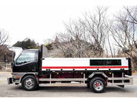 三菱ふそうキャンターアルミブロック小型（2t・3t）[写真06]