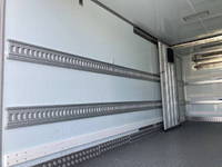 いすゞエルフ冷凍車（冷蔵車）小型（2t・3t）[写真14]