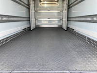 いすゞエルフ冷凍車（冷蔵車）小型（2t・3t）[写真17]