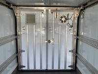 いすゞエルフ冷凍車（冷蔵車）小型（2t・3t）[写真20]