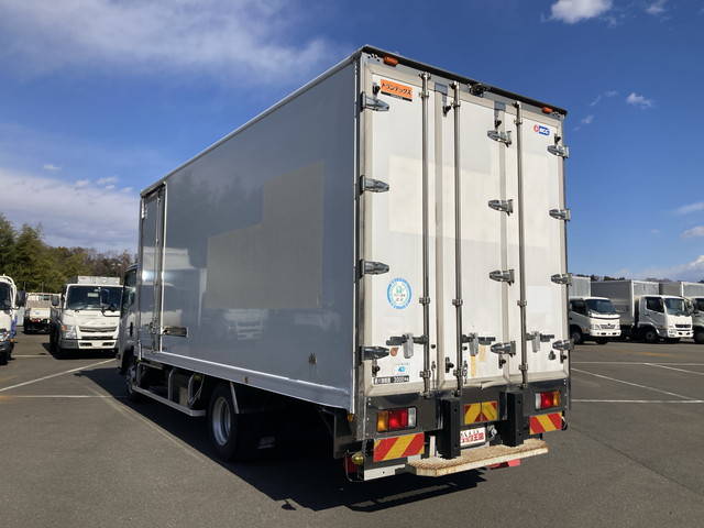 いすゞエルフ冷凍車（冷蔵車）小型（2t・3t）[写真04]