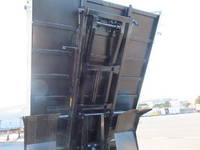 日野デュトロローダーダンプ小型（2t・3t）[写真28]