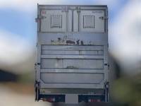 三菱ふそうキャンターパネルバン小型（2t・3t）[写真02]