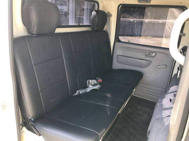 三菱ふそうキャンターダブルキャブ（Wキャブ）小型（2t・3t）[写真30]