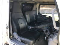 三菱ふそうキャンターダブルキャブ（Wキャブ）小型（2t・3t）[写真31]