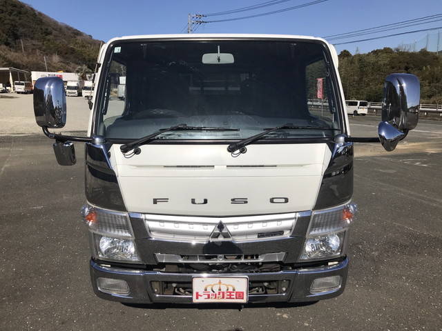 三菱ふそうキャンターダブルキャブ（Wキャブ）小型（2t・3t）[写真09]