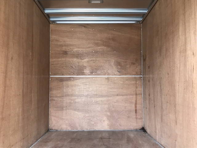 いすゞエルフパネルバン小型（2t・3t）[写真15]