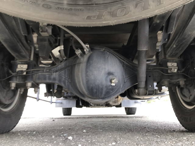 いすゞエルフパネルバン小型（2t・3t）[写真23]