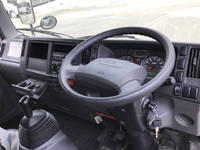 いすゞエルフパネルバン小型（2t・3t）[写真34]