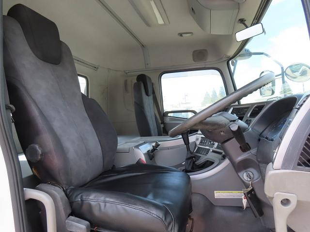 UDトラックスクオンミキサー車（コンクリートミキサー）大型（10t）[写真17]