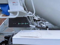 UDトラックスクオンミキサー車（コンクリートミキサー）大型（10t）[写真25]