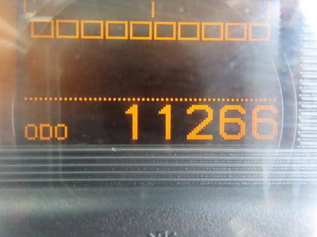 UDトラックスクオンミキサー車（コンクリートミキサー）大型（10t）[写真30]