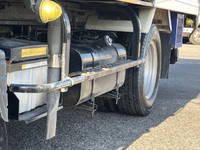 三菱ふそうキャンター冷凍車（冷蔵車）小型（2t・3t）[写真28]