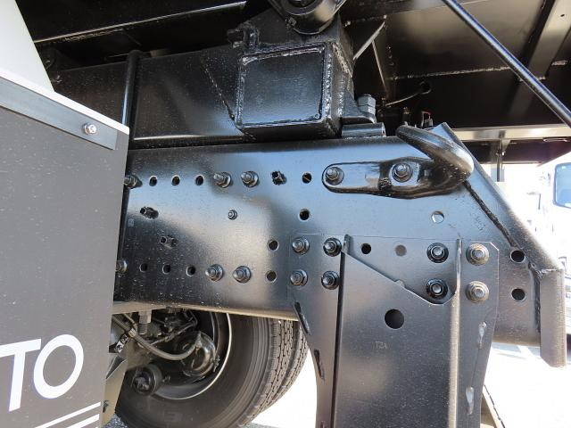 日野プロフィアダンプ大型（10t）[写真10]