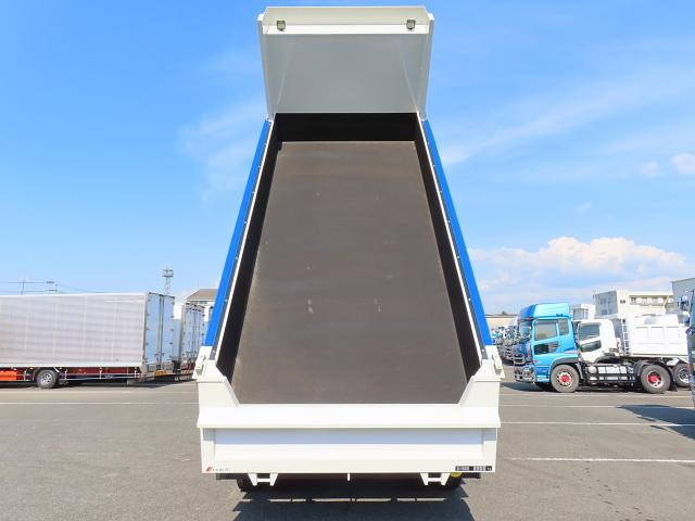 日野プロフィアダンプ大型（10t）[写真24]