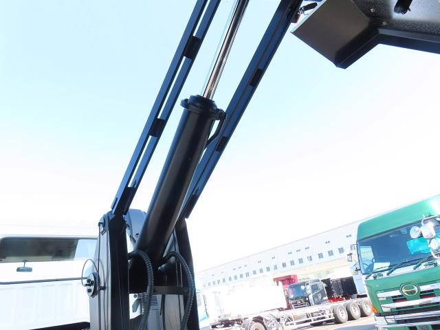 日野プロフィアダンプ大型（10t）[写真25]