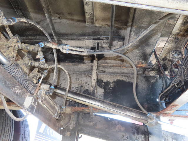 日野プロフィア深ダンプ（土砂禁ダンプ）大型（10t）[写真10]