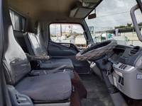 三菱ふそうキャンター平ボディ小型（2t・3t）[写真28]